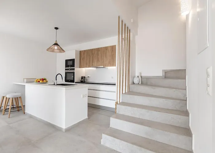 Amerelia * Mikrí Vígla